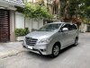 Cần bán xe Toyota Innova 2.0E 2016, màu bạc, chính chủ, giá 378tr