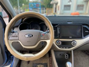 Màu xanh lam, giá chỉ 345 triệu