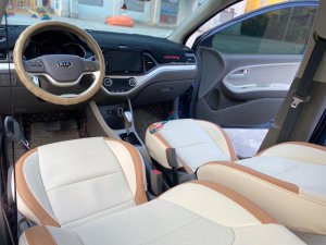 Màu xanh lam, giá chỉ 345 triệu