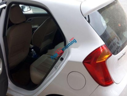 Cần bán lại xe Kia Morning sản xuất năm 2014, màu trắng, giá 230tr