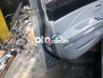 Kia morning số tự động