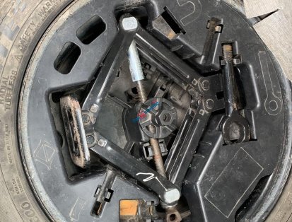 Nội ngoại thất đẹp như mới